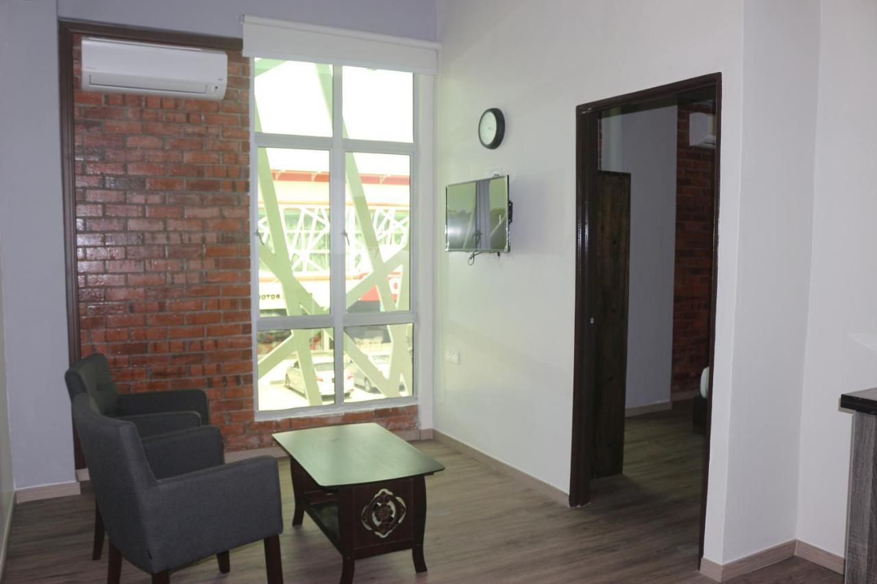 Blue Eyes Hotel Kepala Batas  Bagian luar foto